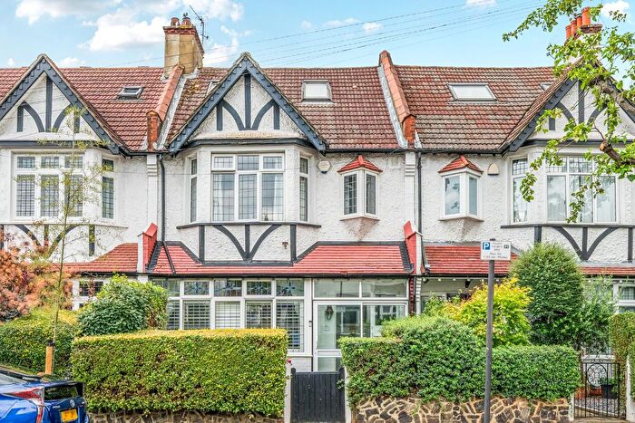 5 Bedroom Terraced House For Sale In Chillerton Road, London, SW17
