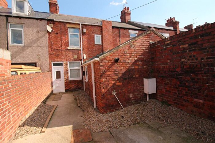 2 Bedroom Flat For Sale In Manners Gardens, Seaton Delaval, Whitley Bay, NE25