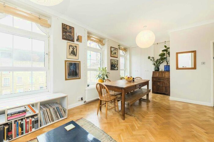 2 Bedroom Flat To Rent In Shore Place, Victoria Park, E9