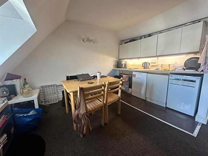 1 Bedroom Semi Detached House To Rent In Bedminster Parade Fl Bedminster, Bristol, BS3