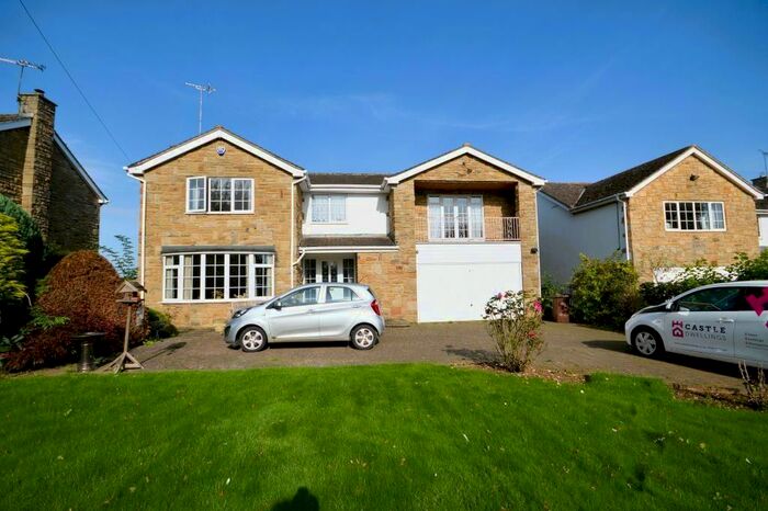 4 Bedroom Detached House For Sale In Went Edge Road, Kirk Smeaton, Pontefract, WF8