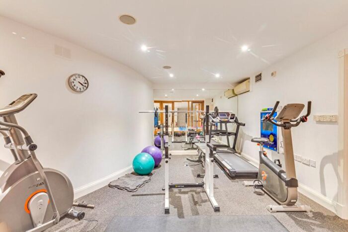 8 Bedroom Detached House For Sale In Holford Road, Hampstead Village, NW3