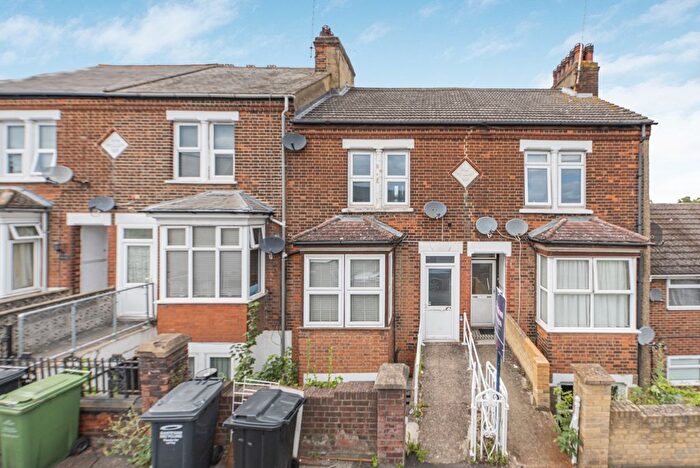 1 Bedroom Studio To Rent In London Road, Greenhithe, DA9