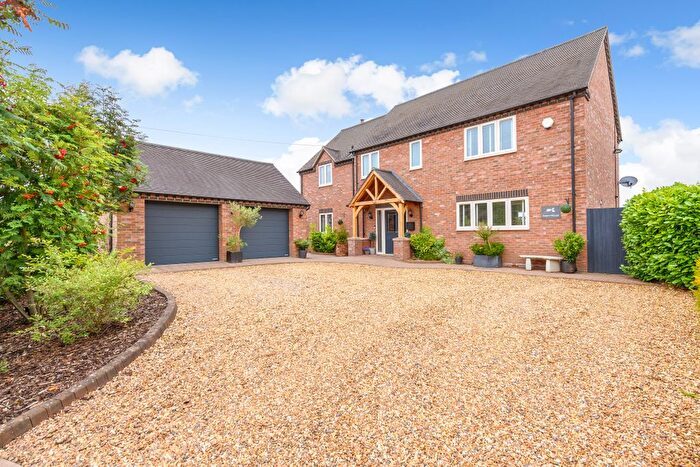 5 Bedroom Detached House For Sale In Yew Tree Lane, Wistanswick, Market Drayton, TF9