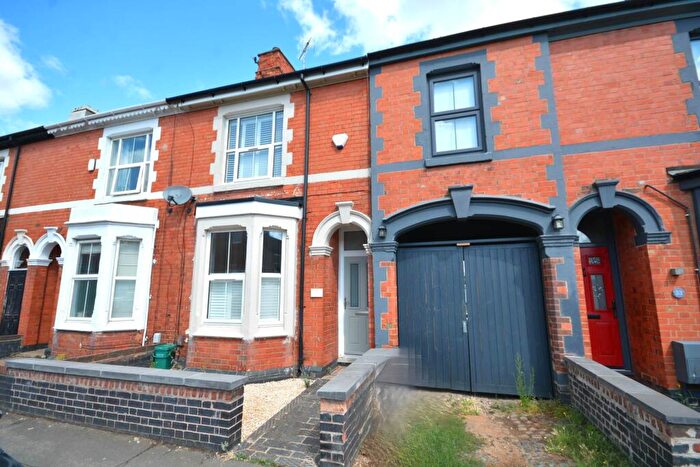 5 Bedroom Terraced House For Sale In Lower Hilmorton Road, Rugby Town Centre, CV21