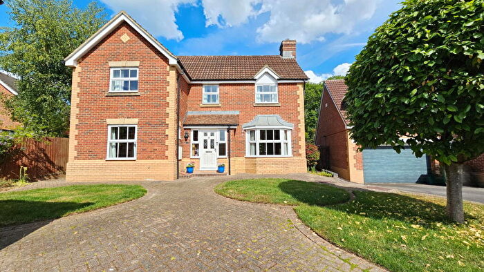 4 Bedroom Detached House For Sale In Ash Gate, Thatcham, RG18