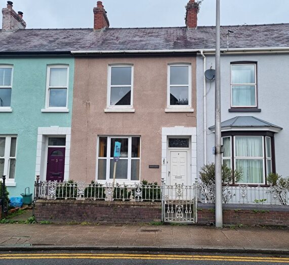3 Bedroom Terraced House For Sale In Oak Terrace, Carmarthen, SA31