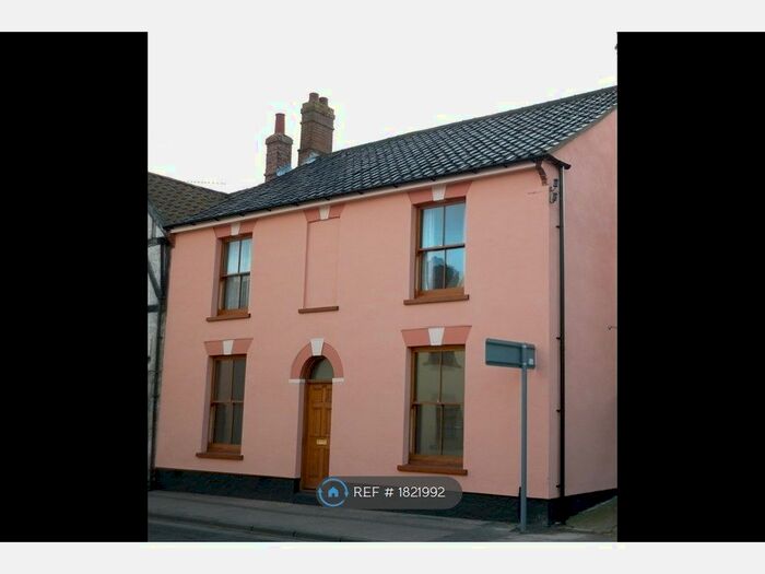 1 Bedroom Flat To Rent In Blyburgate, Beccles, NR34