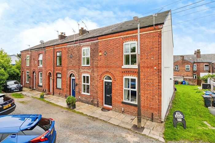 2 Bedroom End Of Terrace House For Sale In Cross Street, Worsley, Manchester, Greater Manchester, M28