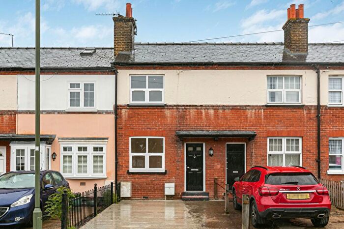 2 Bedroom Terraced House For Sale In Horton Hill, Epsom, KT19