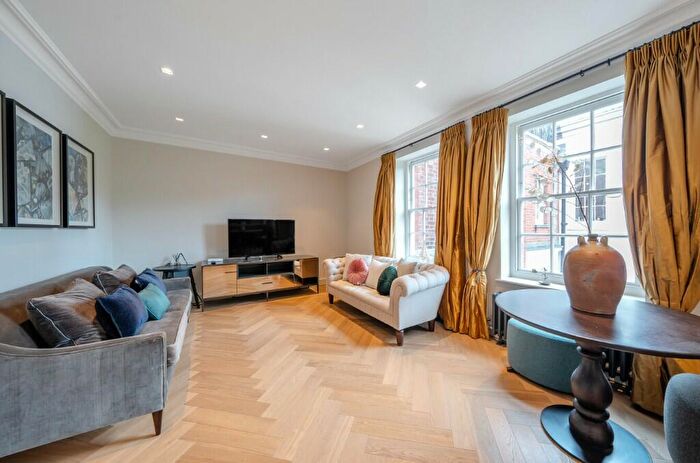 2 Bedroom Flat To Rent In Kidderpore Avenue, London, NW3