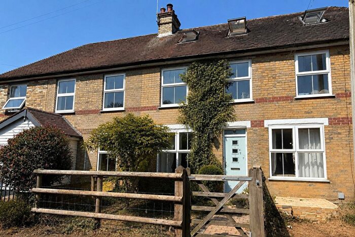 3 Bedroom Terraced House For Sale In The Street, Ashford, TN25
