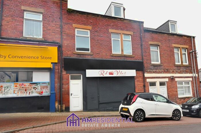 3 Bedroom Maisonette To Rent In Napier Road, Swalwell, Newcastle Upon Tyne, NE16