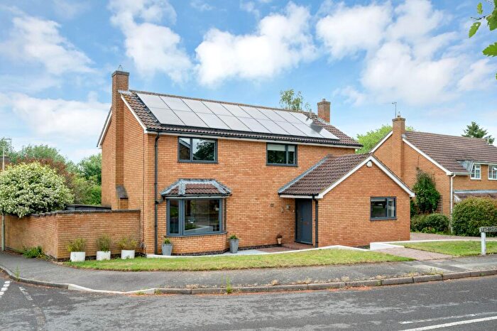 4 Bedroom Detached House For Sale In Lethbridge Close, Oakham, LE15