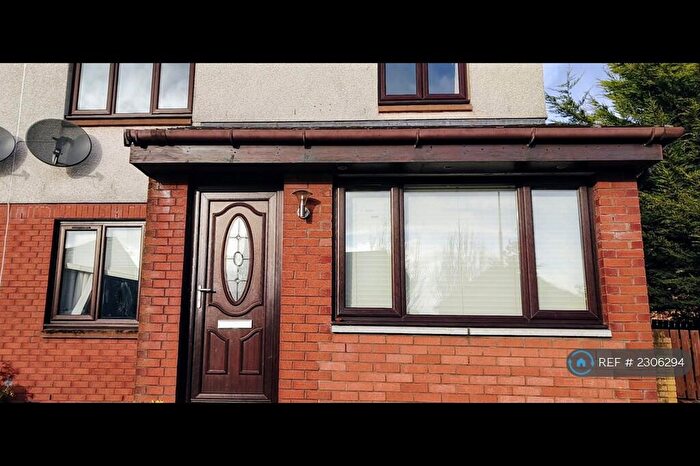 4 Bedroom Semi-Detached House To Rent In Waverley Crescent, Livingston, EH54