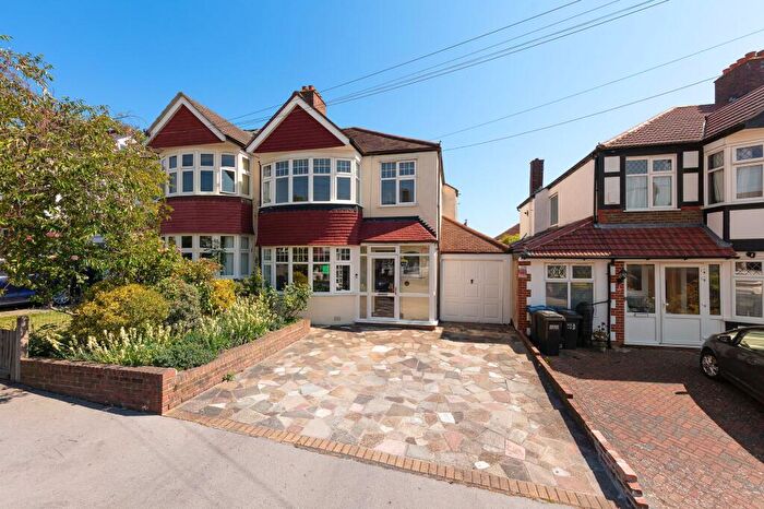3 Bedroom Semi Detached House For Sale In Sundial Avenue, London, SE25