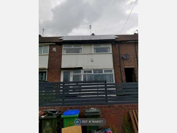 3 Bedroom Terraced House To Rent In Tintern Road, Middleton, Manchester, M24
