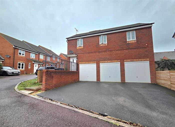1 Bedroom Detached House For Sale In The Forge, Hempsted, Gloucester, GL2