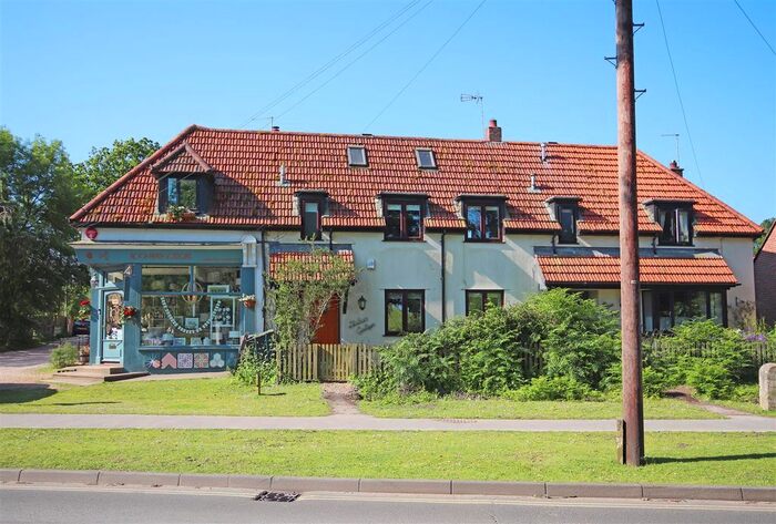 2 Bedroom Terraced House To Rent In Ringwood Road, Burley, Ringwood, BH24