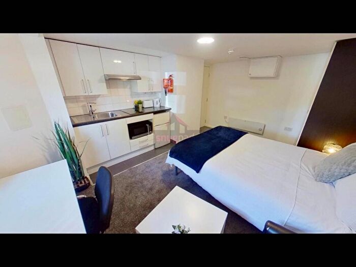 Studio To Rent In Gilda Brook Road, Manchester, M30