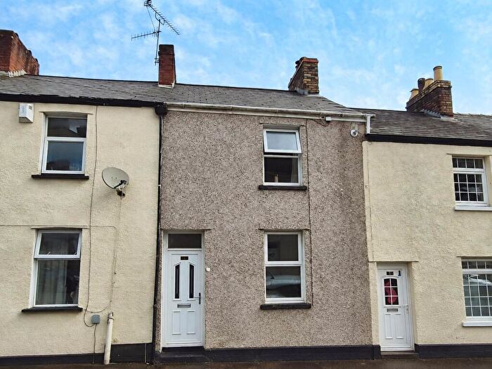 2 Bedroom Terraced House To Rent In Jones Street, NP20