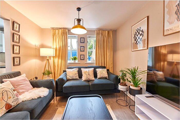 6 Bedroom Apartment To Rent In Lillico House, Sandyford Road, NE2