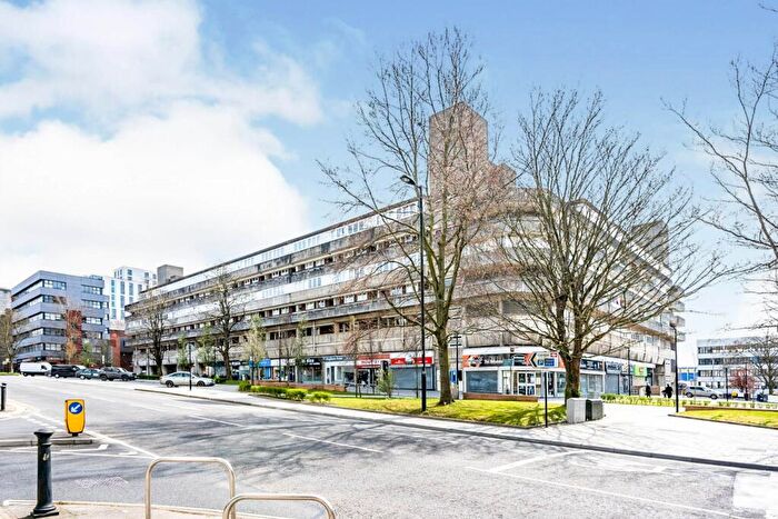 2 Bedroom Maisonette To Rent In Commercial Road, Central Southampton., SO15