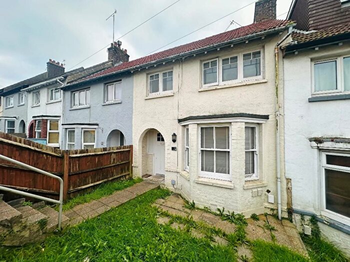 3 Bedroom Terraced House To Rent In Shelldale Road, Portslade, BN41