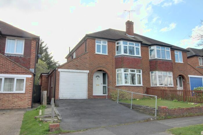 4 Bedroom Semi-Detached House To Rent In Delamere Road, Earley, Reading, RG6