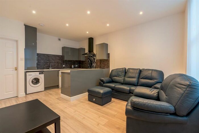 2 Bedroom Flat To Rent In **Available Now** Stanmore Road, Heaton, NE6