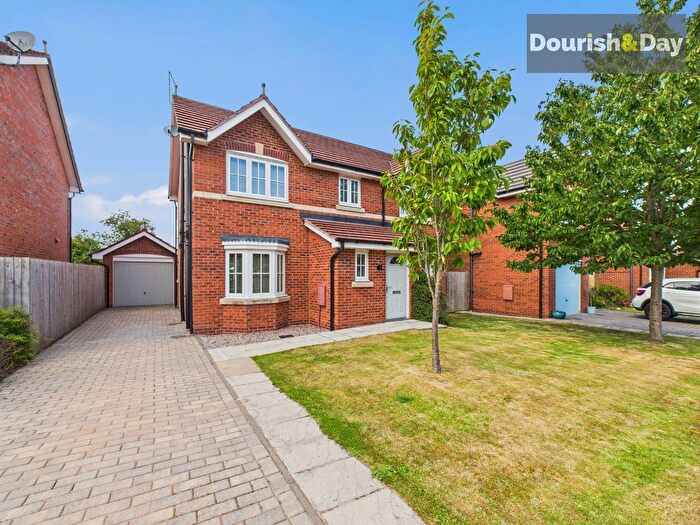 4 Bedroom Detached House For Sale In Inveresk Road, Tilston, SY14