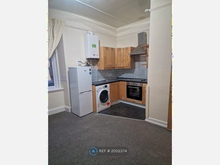 2 Bedroom Flat To Rent In North Junction Street, Edinburgh, EH6