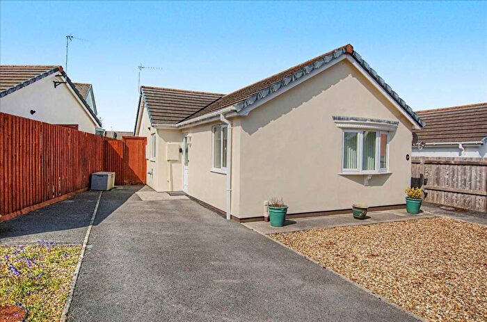 3 Bedroom Semi-Detached Bungalow For Sale In Vineyard Vale, SA69