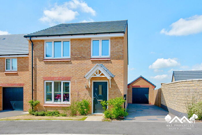 4 Bedroom Detached House For Sale In White Clover Avenue, Feniscowles, Blackburn, BB2
