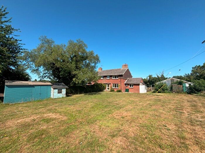 3 Bedroom Semi-Detached House To Rent In Upper Lanham, Old Alresford, Alresford, Hampshire, SO24