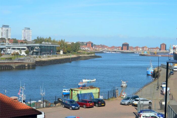 2 Bedroom Flat To Rent In River View, Tyne &amp; Wear, Low Street, Sunderland, SR1