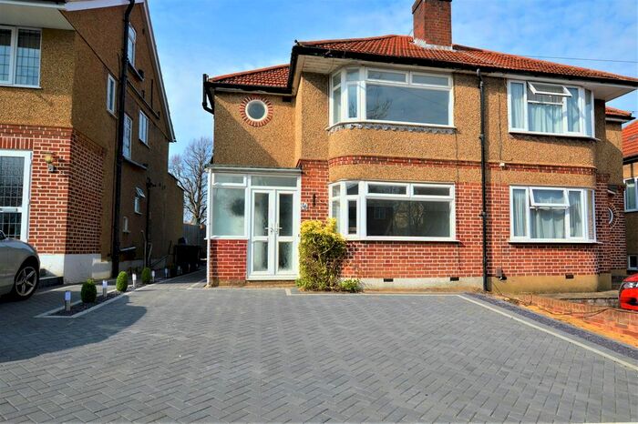 3 Bedroom Semi-Detached House To Rent In Winton Drive, Croxley Green, Rickmansworth, WD3
