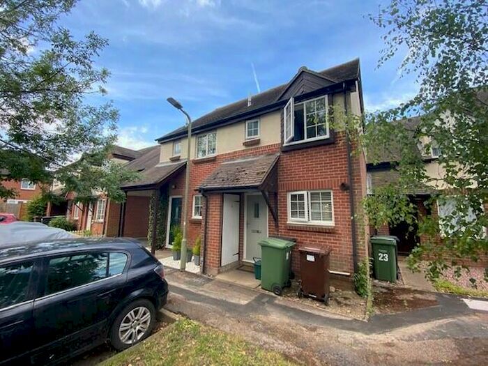 2 Bedroom Semi-Detached House To Rent In Lincoln Place, Thame, OX9