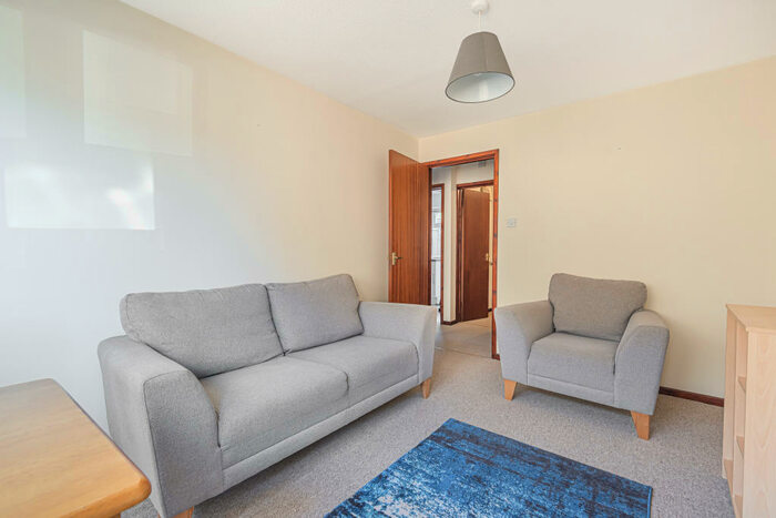 1 Bedroom Apartment To Rent In Millmoor Crescent, Eynsham, OX29