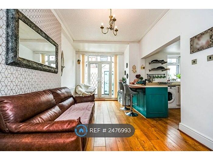 4 Bedroom Terraced House To Rent In Thurston Road, Liverpool, L4