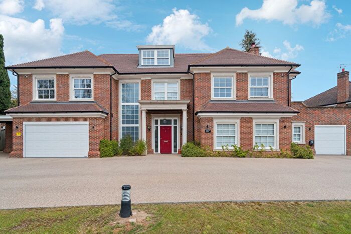 6 Bedroom Detached House For Sale In Rogers Ruff, Northwood, HA6