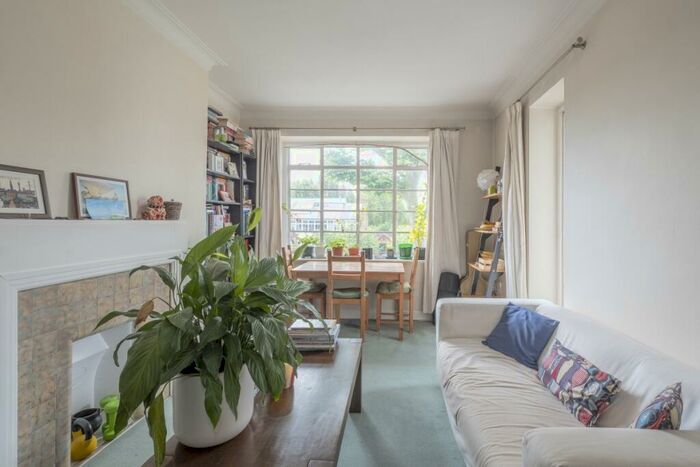 1 Bedroom Flat To Rent In Haverstock Hill London, NW3