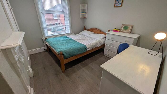 1 Bedroom Property To Rent In Coventry Road, Southampton, Hampshire, SO15