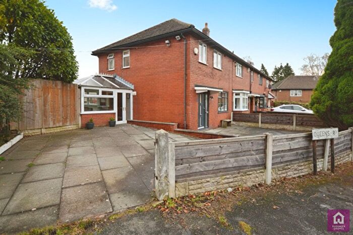 3 Bedroom End Terrace House For Sale In Queens Road, Bolton, Greater Manchester, BL3