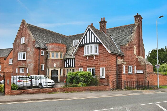 1 Bedroom Flat For Sale In Honeywell Close, Oadby, Leicester, LE2