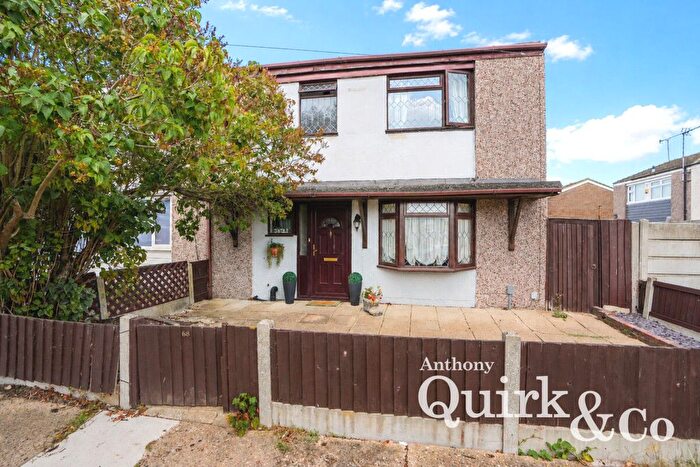 3 Bedroom Semi-Detached House For Sale In First Avenue, Canvey Island, SS8