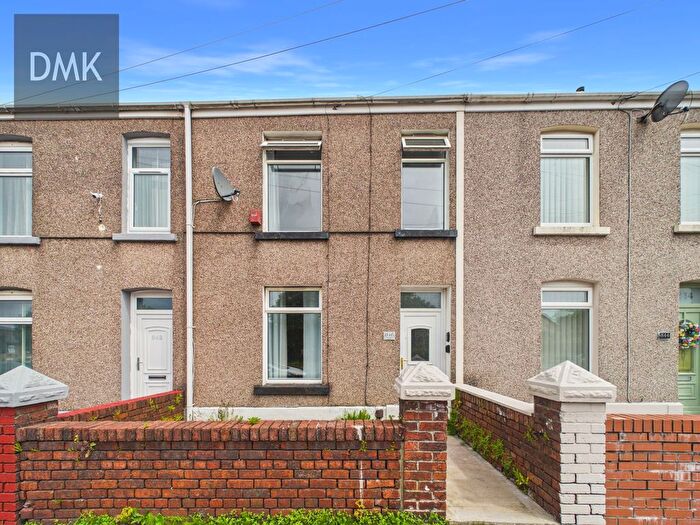 3 Bedroom Terraced House For Sale In Carmarthen Road, Fforestfach, Swansea, SA5