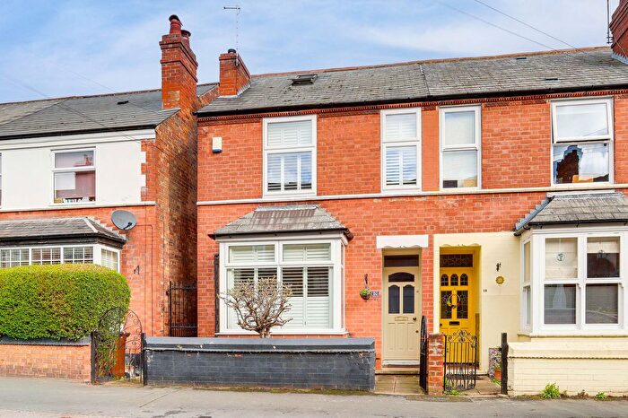 4 Bedroom Semi Detached House For Sale In Percival Road, Nottingham, NG5