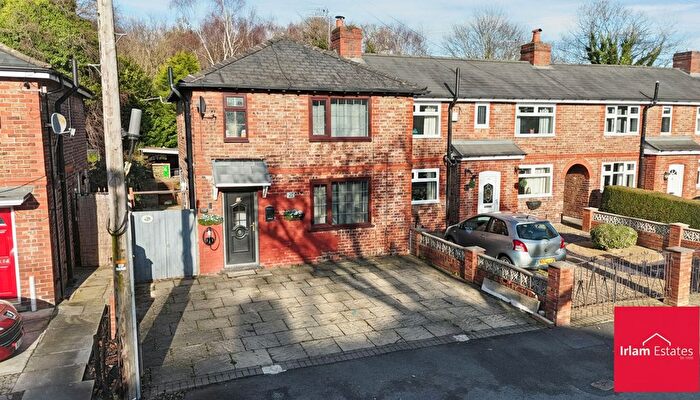 3 Bedroom Semi Detached House For Sale In Addison Road, Irlam, M44