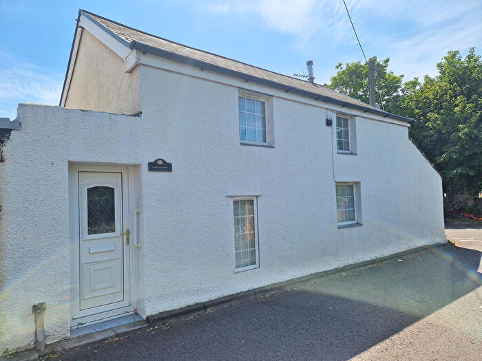 2 Bedroom Cottage For Sale In Lougher Row, Nottage, Porthcawl, CF36